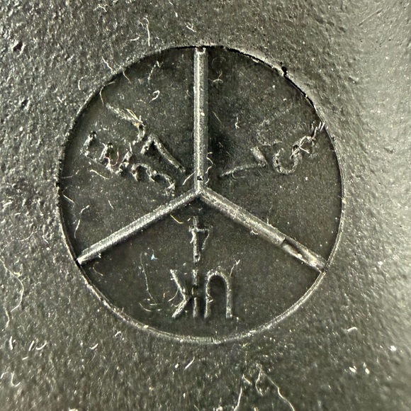 Blundstone Black Leather Block-Heel Boots - Picture 7 of 8